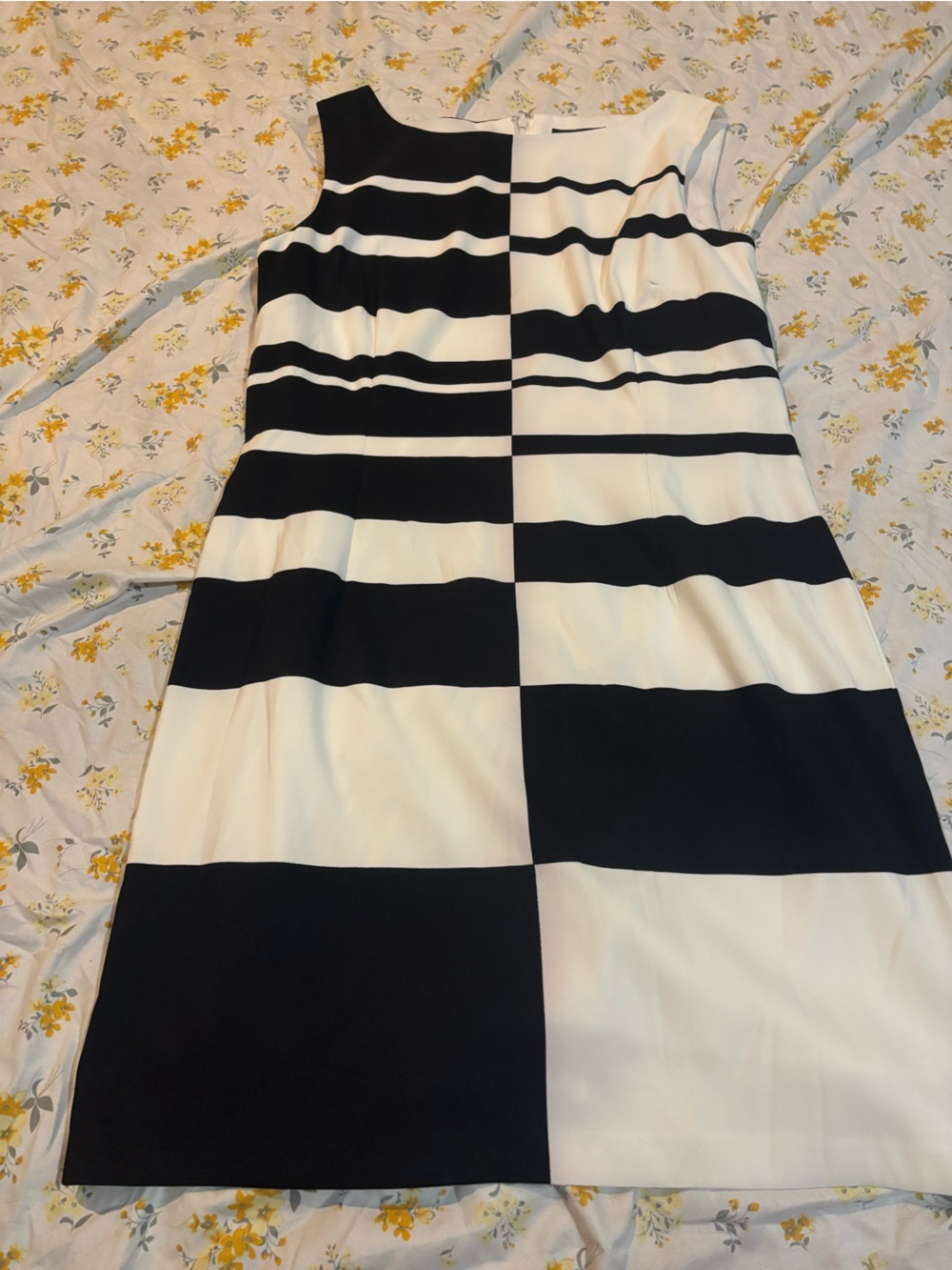 Tahari Black and White Block Stripe Pencil Dress
